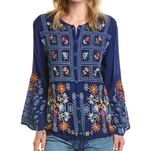 Johnny Was McKenzie eyelet blouse colorful Embroidery  size L great condition
